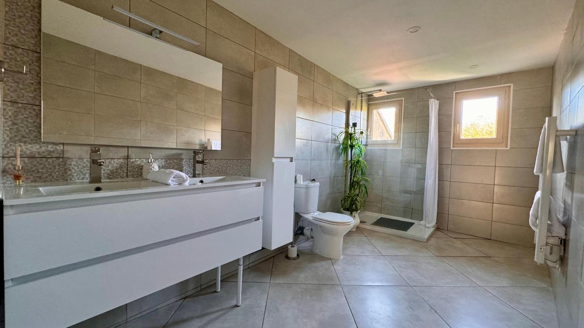 Appartement Moderne Champsevraine Ngoại thất bức ảnh